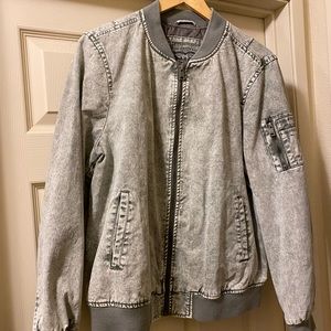 Levi & Strauss Bomber Jacket, size XL, light sage color